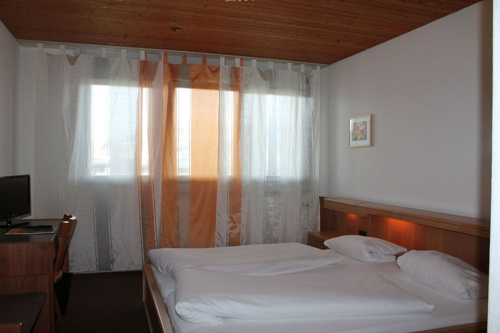 רוטנבורג Hotel & Restaurant Chaernsmatt חדר תמונה